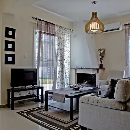Villa Deep Purple House 4 *